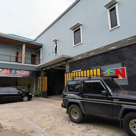 Nn Guesthouse Solo Kültér fotó
